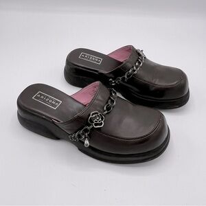 ARIZONA - Girls Brown Clogs sz 1.5